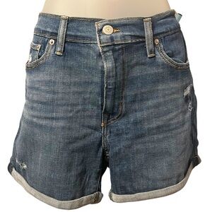 Levi’s Mid Length Denim Blue Women's Shorts Size 31‎
